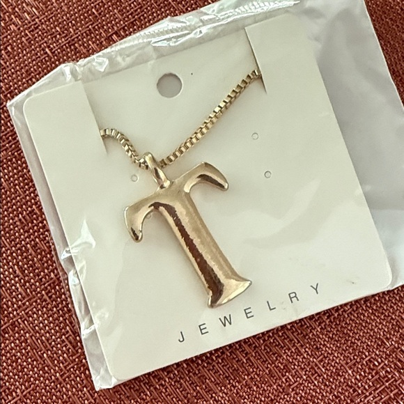 Jewelry - Gold Letter T Pendant Necklace